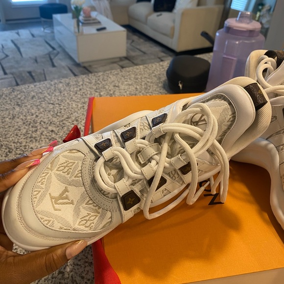 Louis Vuitton Archlight sneaker limited edition - Picture 2 of 5